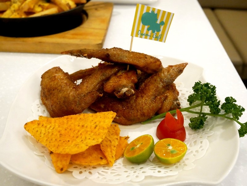 【板橋美食】Oyami板橋新埔店，放鬆聊八卦好去處（下午茶、義大利麵、鬆餅）