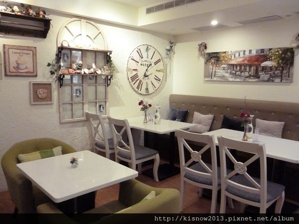Oyami cafe(板橋店)：沈浸在浪漫城堡,提供下午茶,鬆餅,義大利麵--板橋美食捷運新埔站Oyami Caf'e体驗心得