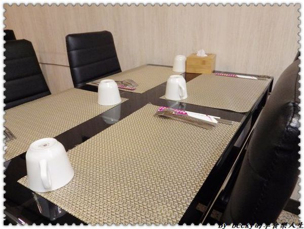 <三重美食>台北三重 / 昕圃活力自然餐館 / 素食餐廳/養生蔬食/手工美味養生餐點