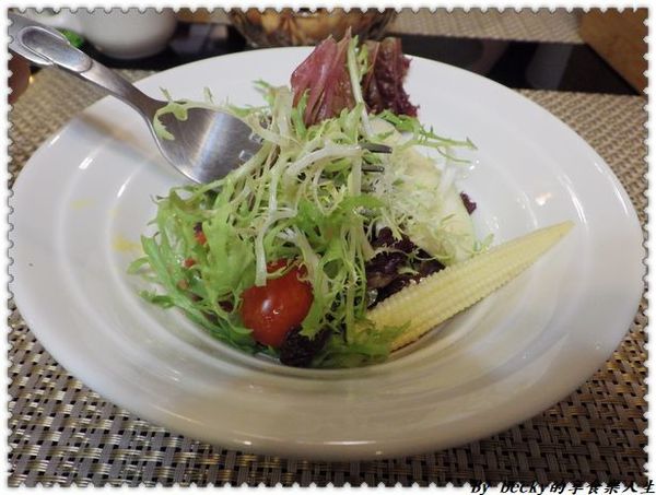 <三重美食>台北三重 / 昕圃活力自然餐館 / 素食餐廳/養生蔬食/手工美味養生餐點