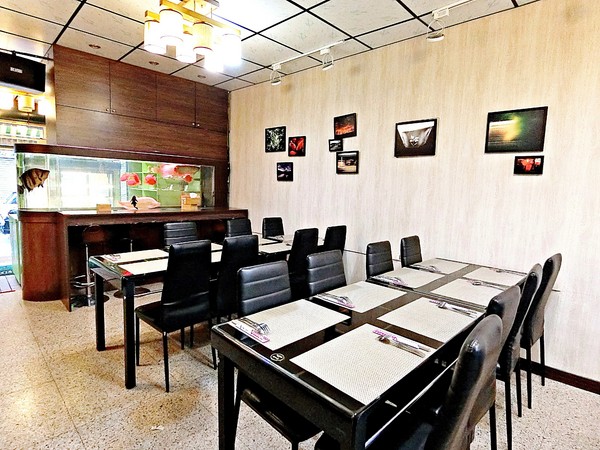 昕圃活力蔬食餐廳：昕圃活力自然餐館