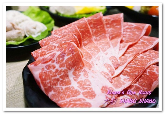 大初SHABU SHABU:國父紀念館站涮涮鍋.趕流行之餘,真材實料的不同美食選擇──大初 SHABU SHABU