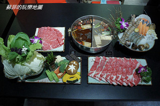 台北東區涮涮鍋/ 捷運國父紀念館站~ 大初SHABU SHABU 雙人餐大挑戰50oz 巨無霸肉盤就是狂!