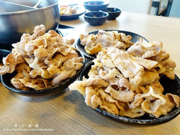 大初SHABU SHABU:【捷運美食】大初 shabu shabu (二訪) 50oz雙人餐大挑戰!滿桌澎湃的肉海等您來挑戰~東區涮涮鍋推薦 大初SHABU SHABU:【捷運美食】大初 shabu shabu (二訪) 50oz雙人餐大挑戰!滿桌澎湃的肉海等您來挑戰~東區涮涮鍋推薦