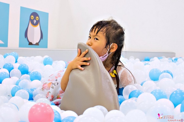 遊戲愛樂園-四季公園草衙道店:高雄遊樂園推薦︱遊戲愛樂園 放暑假!我要當海賊王!五大遊樂區,嗨翻一整個夏天!! 遊戲愛樂園-四季公園草衙道店:高雄遊樂園推薦︱遊戲愛樂園 放暑假!我要當海賊王!五大遊樂區,嗨翻一整個夏天!!