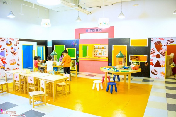 遊戲愛樂園-四季公園草衙道店:高雄遊樂園推薦︱遊戲愛樂園 放暑假!我要當海賊王!五大遊樂區,嗨翻一整個夏天!! 遊戲愛樂園-四季公園草衙道店:高雄遊樂園推薦︱遊戲愛樂園 放暑假!我要當海賊王!五大遊樂區,嗨翻一整個夏天!!