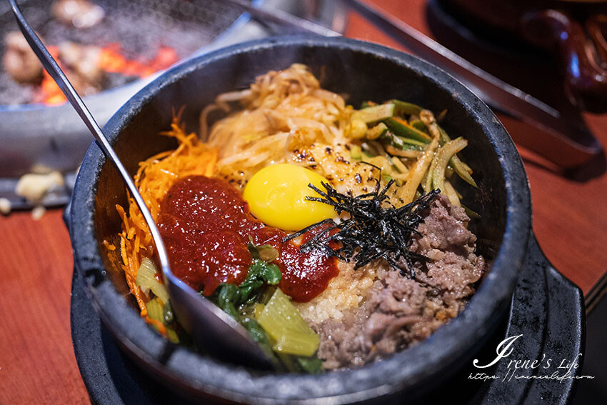 蘆洲好吃日韓燒肉就是它！滿滿大蒜和鹽蔥捲入肉片爆好吃，起司地瓜、起司芋頭拜託一定要吃 @Irene's 食旅．時旅