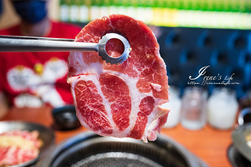 蘆洲好吃日韓燒肉就是它！滿滿大蒜和鹽蔥捲入肉片爆好吃，起司地瓜、起司芋頭拜託一定要吃 @Irene's 食旅．時旅