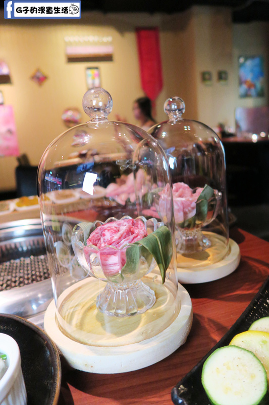 甘釜京 韓日燒肉料理專門店 永生玫瑰松阪豬+櫻桃木核桃木迷迭香煙燻牛小排