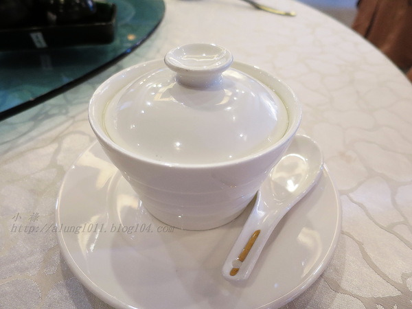 佳珍海產餐廳：有青才敢大聲!!!   ..佳珍海產餐廳