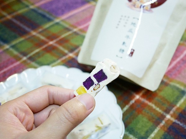 虎屋 憨吉糕點1號店:【虎屋】地瓜糕點專賣-雲林虎尾真材實料好味道 地瓜、紫薯製成的蛋糕 讓人一吃就愛上