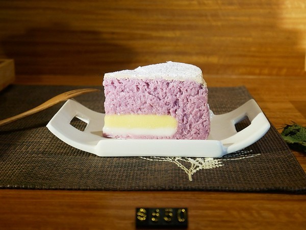 虎屋 憨吉糕點1號店:【虎屋】地瓜糕點專賣-雲林虎尾真材實料好味道 地瓜、紫薯製成的蛋糕 讓人一吃就愛上