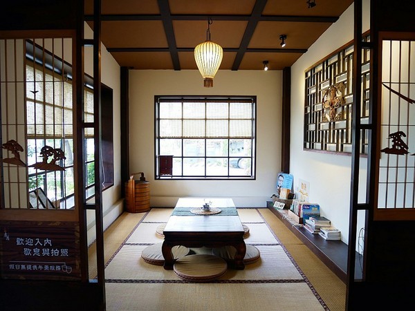 虎屋 憨吉糕點1號店:【虎屋】地瓜糕點專賣-雲林虎尾真材實料好味道 地瓜、紫薯製成的蛋糕 讓人一吃就愛上