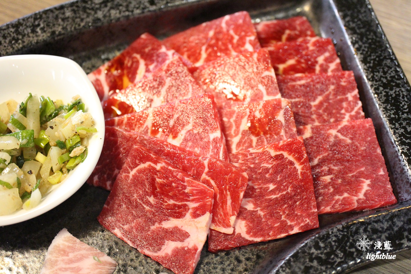 桃園南崁美食：淺藍 × 山奧屋無煙燒肉～精緻美味套餐式燒肉燒烤，服務也到位