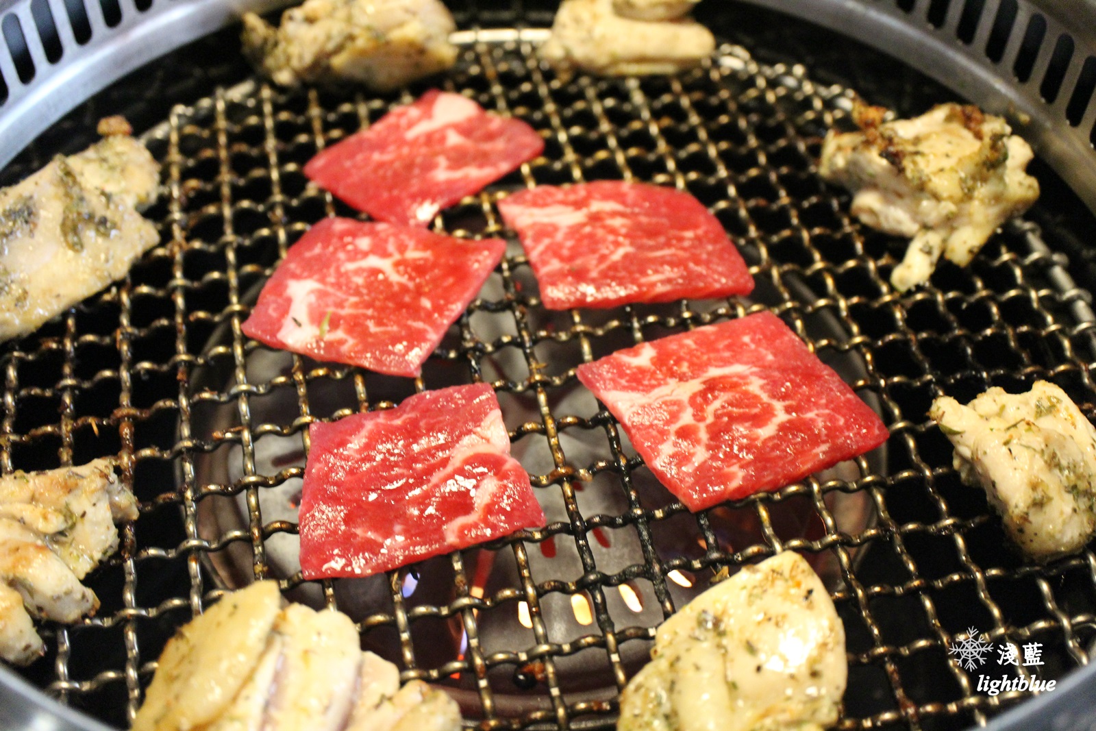桃園南崁美食：淺藍 × 山奧屋無煙燒肉～精緻美味套餐式燒肉燒烤，服務也到位