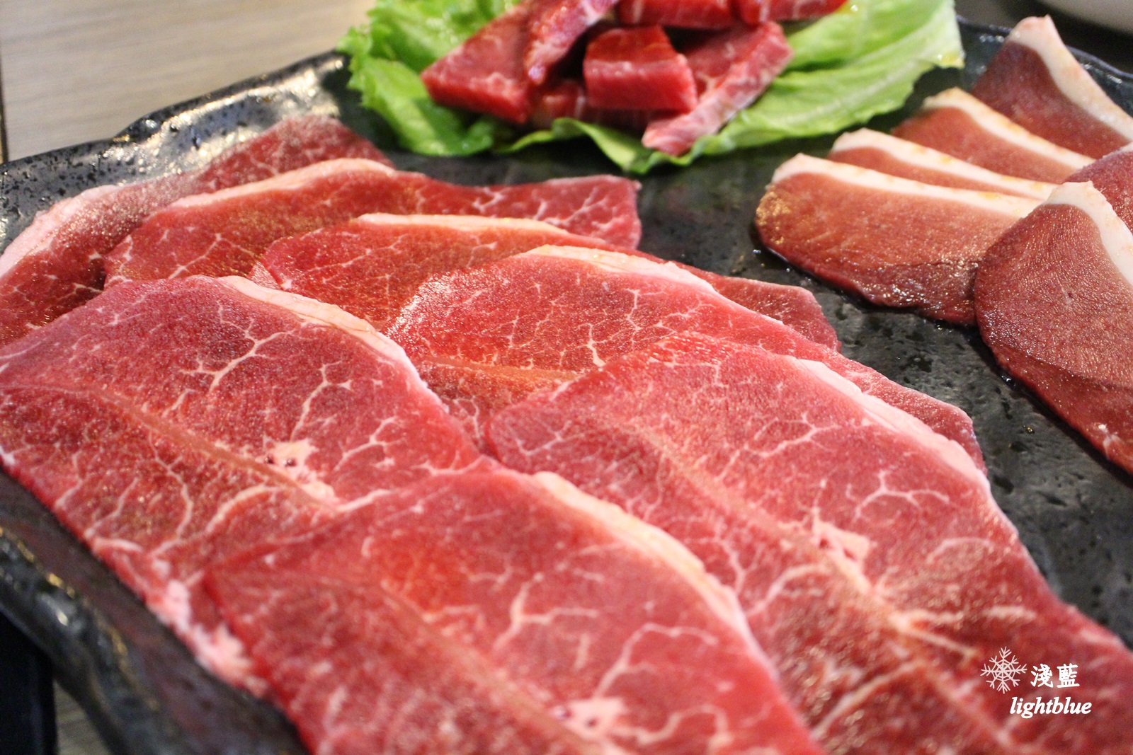 桃園南崁美食：淺藍 × 山奧屋無煙燒肉～精緻美味套餐式燒肉燒烤，服務也到位