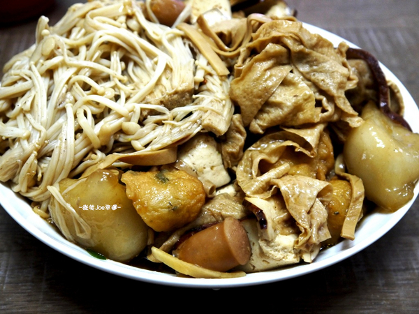 滷味:烏日中山路二段的滷味!醬汁很夠味... 滷味:烏日中山路二段的滷味!醬汁很夠味...