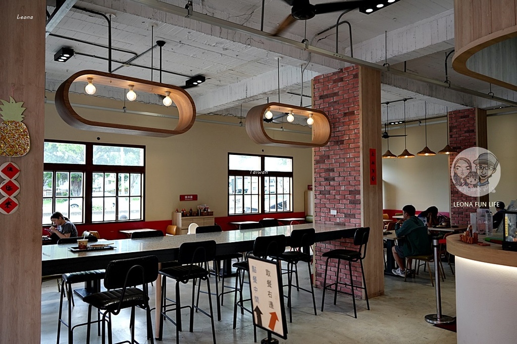 台中早餐推薦!三喜蛋餅古早味蛋餅餅皮Q軟,南天宮樂成宮周邊美食。