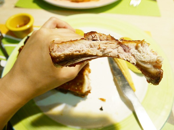 牛客棧 Steak House：牛客棧 Steak House-科博館旁邊超值排餐  海陸選擇都不少  升級套餐CP值更高