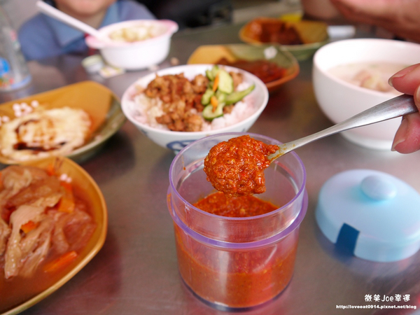 樹仔腳爌肉飯：[台中南區]樹仔腳爌肉飯，烏日與南區交界的平價小吃。