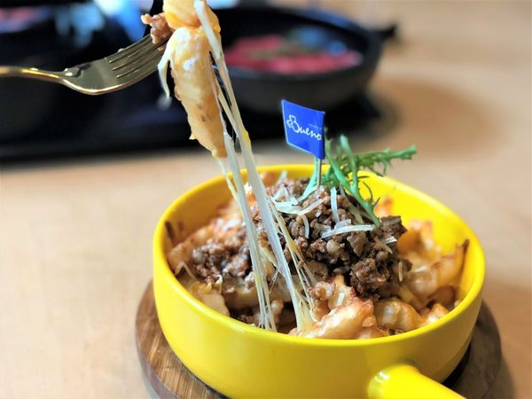 ●嘉義食記●布爾諾創意料理/東洋新村/肉醬薯條乃一絕/嘉義約會餐廳