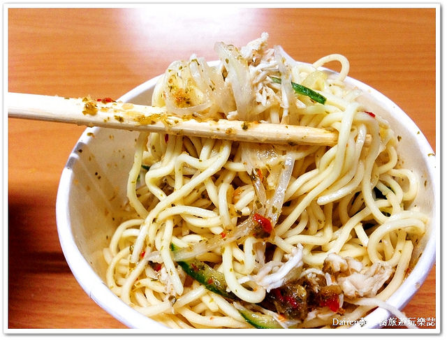 『桃園市桃園區』八口涼麵(泰式酸辣涼麵&招牌麻醬涼麵)●夏日悶熱來吃清爽涼麵超涮嘴/桃園後火車站建國路美食小吃