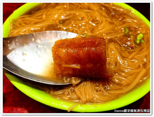 『桃園市桃園區』阿燁紅麵線(桃鶯店)●麵線裡面竟然還有油條出現/QQ肉圓/旅行應援團推薦