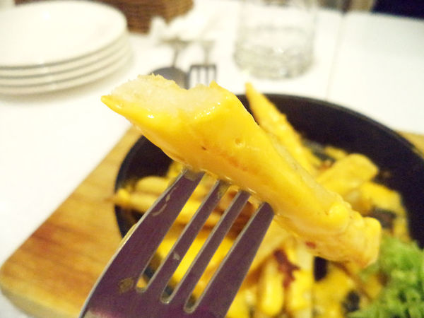 板橋美食Oyami 板橋新埔店下午茶、鬆餅、義大利麵好吃又好拍