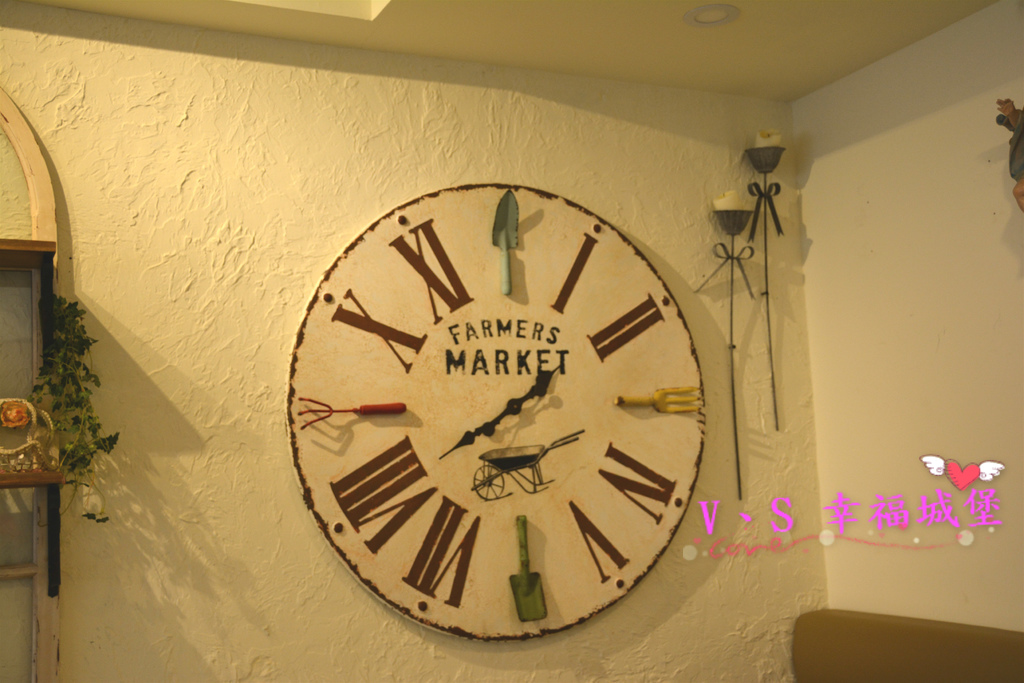 【板橋美食】捷運新埔站 Oyami cafe ~ 想跟姊妹一同身在夢幻城堡裡,享受義式下午茶時光,鬆餅、義大利麵...眾多餐點滿足你的嘴巴(二訪)