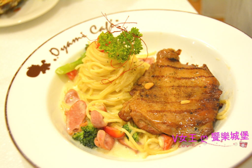 PIG_3313_meitu_21.jpg PIG_3313_meitu_21.jpg