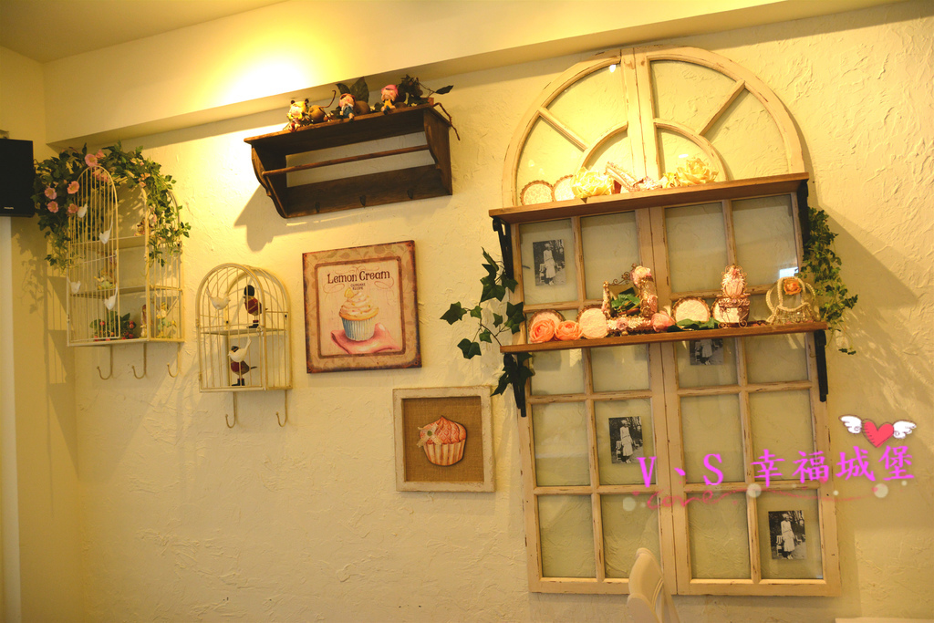 【板橋美食】捷運新埔站 Oyami cafe ~ 想跟姊妹一同身在夢幻城堡裡,享受義式下午茶時光,鬆餅、義大利麵...眾多餐點滿足你的嘴巴(二訪)