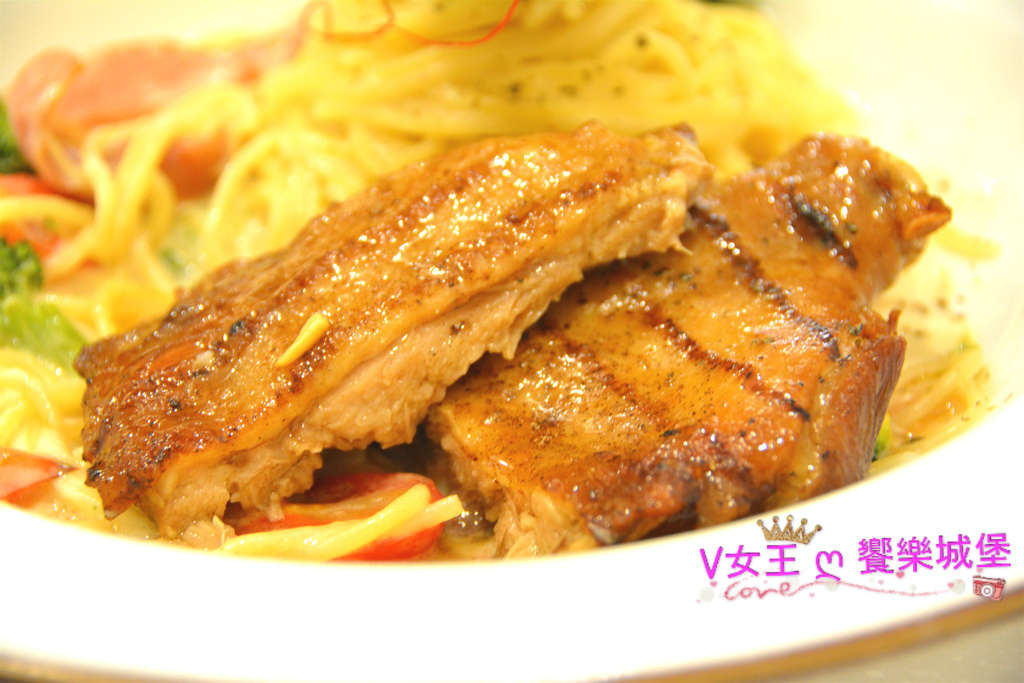 PIG_3316_meitu_22.jpg PIG_3316_meitu_22.jpg