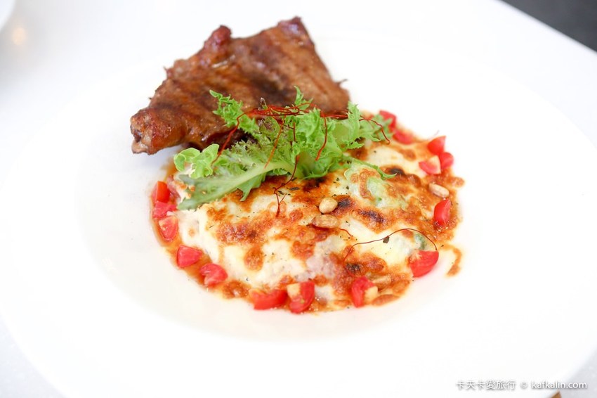 【板橋下午茶】OYAMI CAFE新埔店｜近捷運新埔站下午茶約會享受義式時光甜點鬆餅排餐義大利麵一次滿足 - 卡夫卡愛旅行