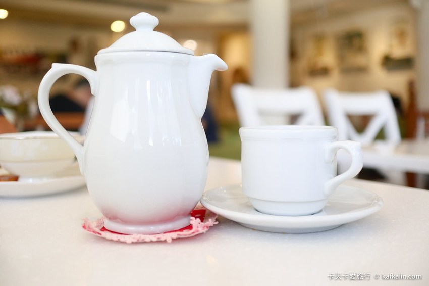 【板橋下午茶】OYAMI CAFE新埔店｜近捷運新埔站下午茶約會享受義式時光甜點鬆餅排餐義大利麵一次滿足 - 卡夫卡愛旅行