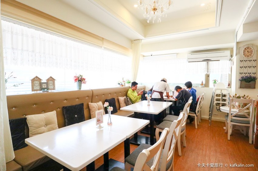 【板橋下午茶】OYAMI CAFE新埔店｜近捷運新埔站下午茶約會享受義式時光甜點鬆餅排餐義大利麵一次滿足 - 卡夫卡愛旅行