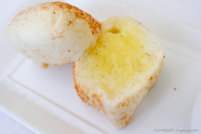 【板橋下午茶】OYAMI CAFE新埔店｜近捷運新埔站下午茶約會享受義式時光甜點鬆餅排餐義大利麵一次滿足 - 卡夫卡愛旅行