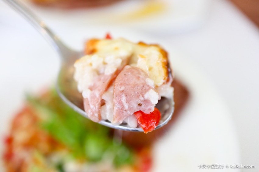 【板橋下午茶】OYAMI CAFE新埔店｜近捷運新埔站下午茶約會享受義式時光甜點鬆餅排餐義大利麵一次滿足 - 卡夫卡愛旅行