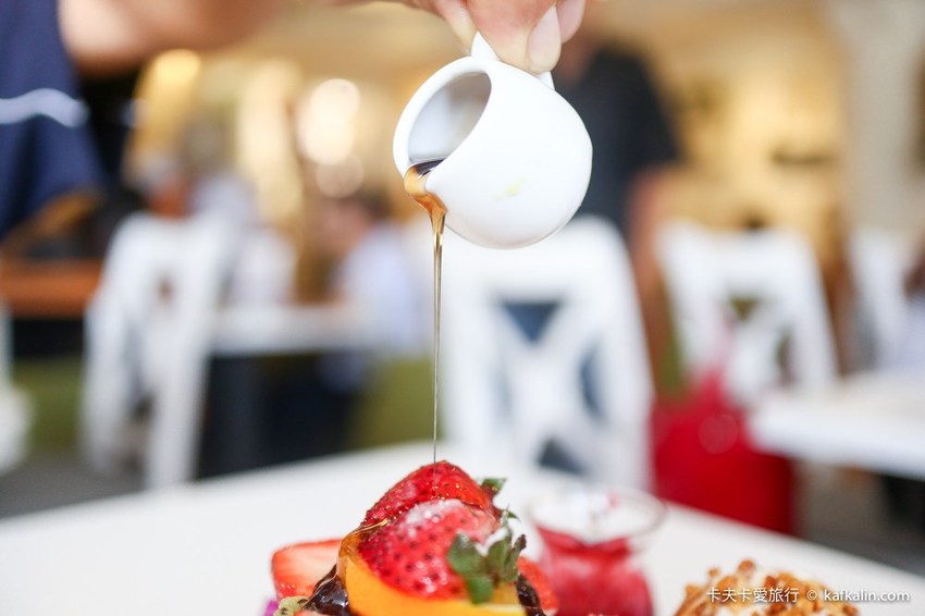 【板橋下午茶】OYAMI CAFE新埔店｜近捷運新埔站下午茶約會享受義式時光甜點鬆餅排餐義大利麵一次滿足 - 卡夫卡愛旅行