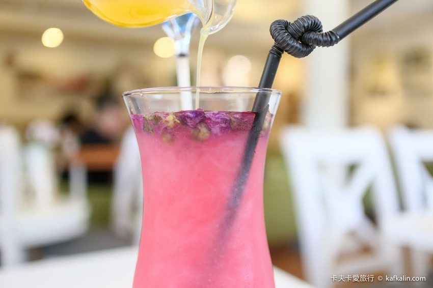 【板橋下午茶】OYAMI CAFE新埔店｜近捷運新埔站下午茶約會享受義式時光甜點鬆餅排餐義大利麵一次滿足 - 卡夫卡愛旅行