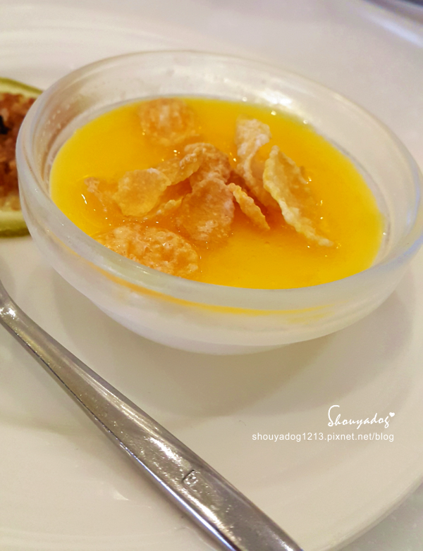 Oyami cafe(板橋店)：【複合式餐廳】板橋捷運新埔站美食 充滿夢幻少女心的Oyami Caf'e