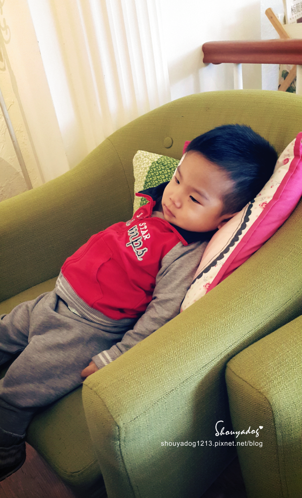 Oyami cafe(板橋店)：【複合式餐廳】板橋捷運新埔站美食 充滿夢幻少女心的Oyami Caf'e