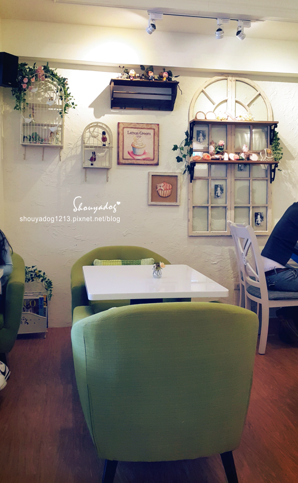 Oyami cafe(板橋店)：【複合式餐廳】板橋捷運新埔站美食 充滿夢幻少女心的Oyami Caf'e