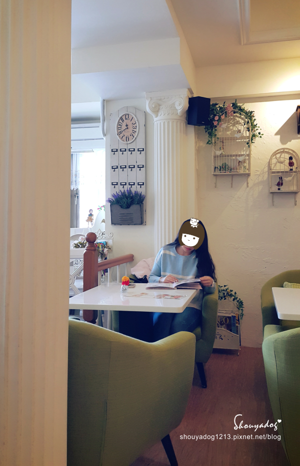 Oyami cafe(板橋店)：【複合式餐廳】板橋捷運新埔站美食 充滿夢幻少女心的Oyami Caf'e