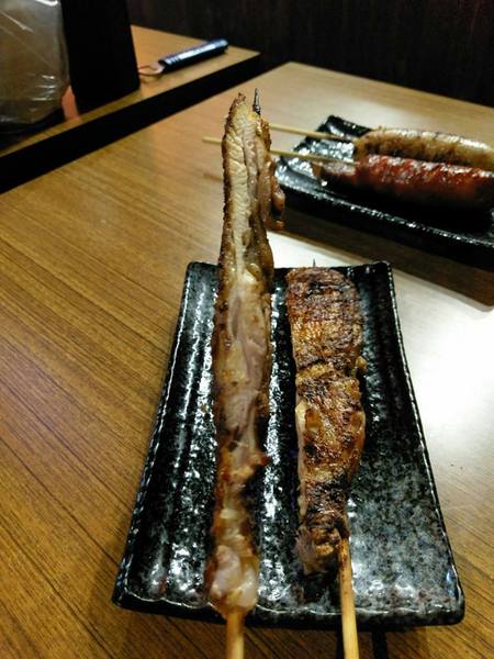 柒串燒屋-輔大店:柒串燒屋(輔大店)-新莊COSTCO和輔仁大學周邊的平價串燒 是小酌的好去處 外帶內用都方便的美食