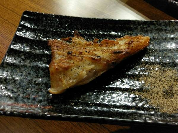 柒串燒屋-輔大店:柒串燒屋(輔大店)-新莊COSTCO和輔仁大學周邊的平價串燒 是小酌的好去處 外帶內用都方便的美食