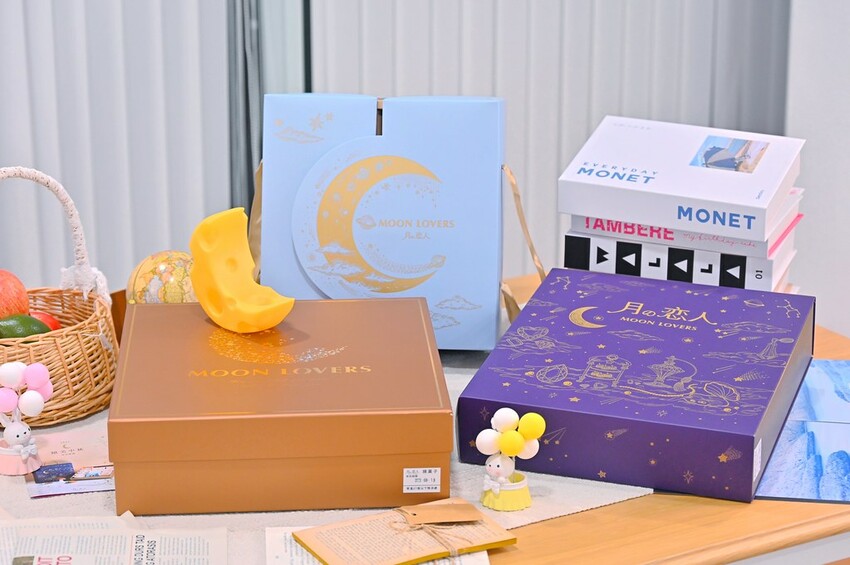 台中超豪華中秋限定雙層禮盒 9種中西甜點大滿足 堅持手工職人製作/月之戀人