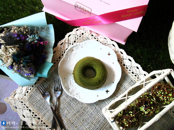 月の戀人 Moon Lovers:〖台中│美食〗月の戀人 Moon Lovers ❤ 公益路超夯日式洋果子店"月之戀人",日式洋菓子、節慶蛋糕、喜餅、彌月蛋糕及伴手禮等品項通通有~