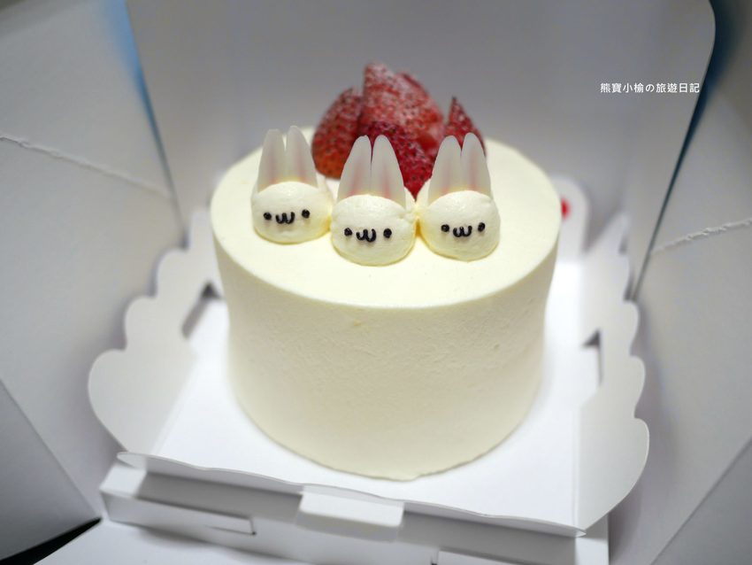 月之戀人蛋糕超好吃!台中公益路上高質感甜點店。手工製作日式洋菓子、兔兔草莓鮮奶油,非吃不可。 @熊寶小榆の旅遊日記