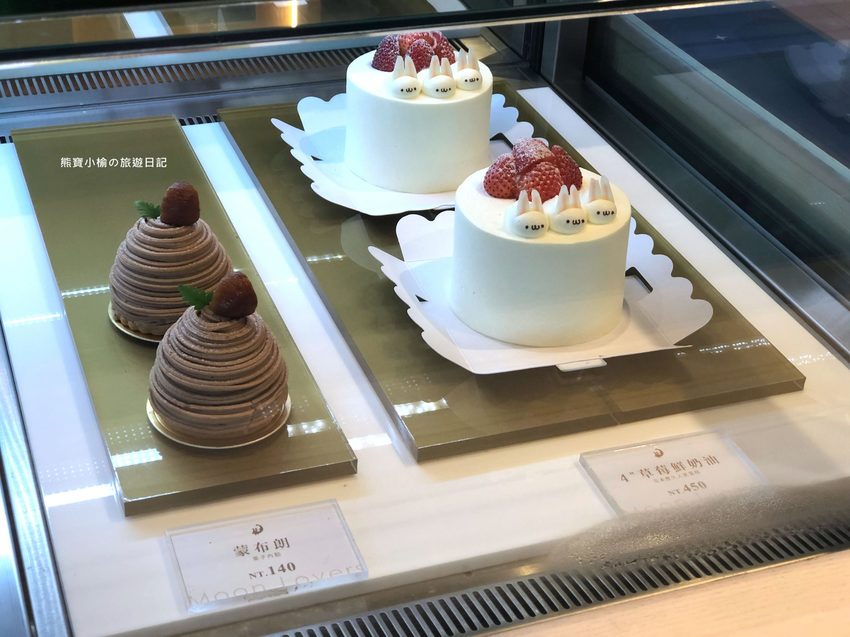 月之戀人蛋糕超好吃!台中公益路上高質感甜點店。手工製作日式洋菓子、兔兔草莓鮮奶油,非吃不可。 @熊寶小榆の旅遊日記