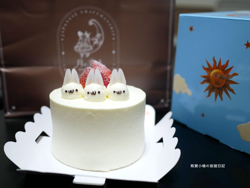 月之戀人蛋糕超好吃!台中公益路上高質感甜點店。手工製作日式洋菓子、兔兔草莓鮮奶油,非吃不可。 @熊寶小榆の旅遊日記